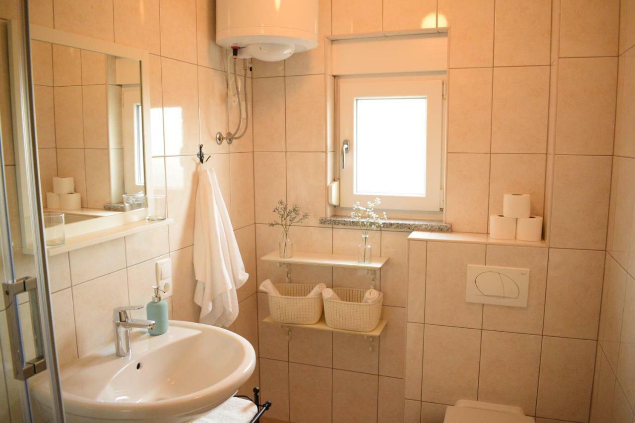 Apartament Ornamenta - 5min To - Free Parking *